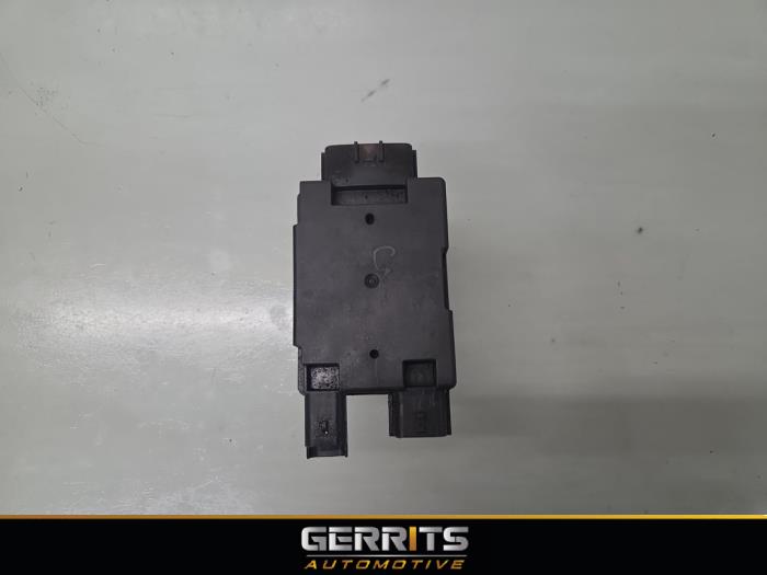 Gebruikte Brandstofpomp module Renault Master III (EV/HV/UV/VA/VB/VD/VF/VG/VJ) 2.3 dCi 135 16V RWD Prijs € 90,74 Inclusief btw aangeboden door Gerrits Automotive BV