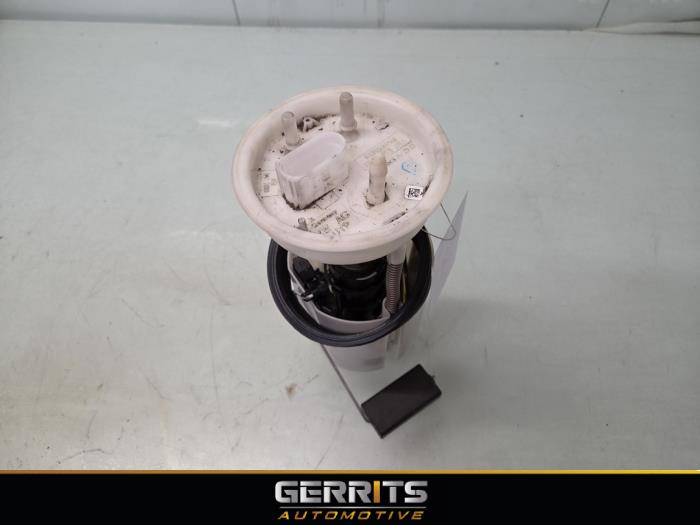 Gebruikte Tank element Pomp Seat Ibiza IV SC (6J1) 1.6 16V Prijs € 24,99 Margeregeling aangeboden door Gerrits Automotive BV