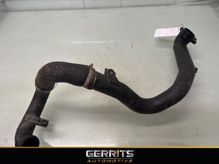 Gebruikte Intercooler Buis Opel Combo 1.6 CDTI 16V Prijs € 48,39 Inclusief btw aangeboden door Gerrits Automotive BV