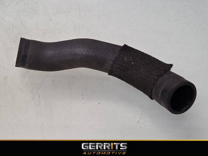 Gebruikte Intercooler Slang Suzuki Vitara (LY/MY) 1.0 Booster Jet Turbo 12V Prijs € 24,99 Margeregeling aangeboden door Gerrits Automotive BV