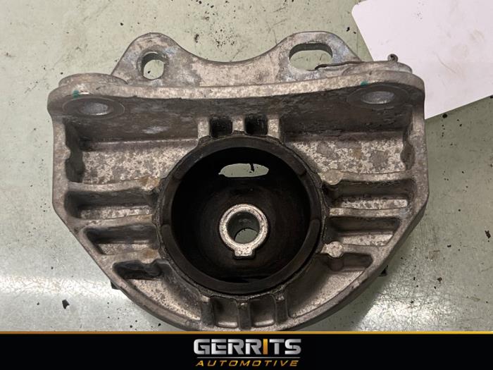 Gebruikte Motorsteun Dacia Spring 45 Prijs € 39,99 Margeregeling aangeboden door Gerrits Automotive BV