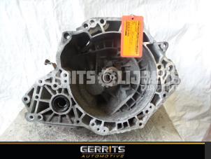 Gebruikte Versnellingsbak Opel Corsa D 1.3 CDTi 16V ecoFLEX Prijs € 101,20 Margeregeling aangeboden door Gerrits Automotive BV