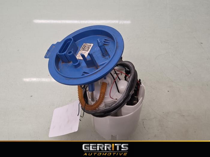 Gebruikte Tank element Pomp Skoda Octavia Combi (5EAC) 1.2 TSI 16V Prijs € 24,99 Margeregeling aangeboden door Gerrits Automotive BV