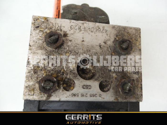 Gebruikte ABS Pomp Nissan Primera (P11) 2.0 16V Prijs € 48,00 Margeregeling aangeboden door Gerrits Automotive BV