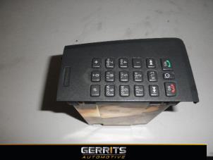 Gebruikte Telefoon Module Volvo V70 (SW) 2.4 20V 140 Prijs € 31,90 Margeregeling aangeboden door Gerrits Automotive BV