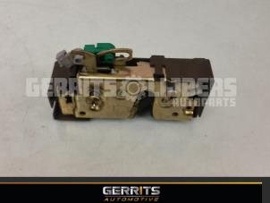 Gebruikte Deurslot Mechaniek 2Deurs rechts Ford KA Prijs € 21,98 Margeregeling aangeboden door Gerrits Automotive BV