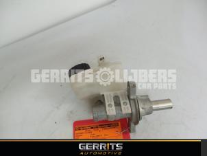 Gebruikte Hoofdremcilinder Peugeot 107 1.0 12V Prijs € 21,98 Margeregeling aangeboden door Gerrits Automotive BV