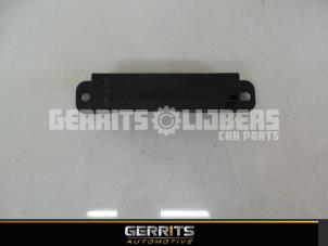 Gebruikte Antenne (diversen) Mercedes C (W205) C-63 AMG S,Edition 1 4.0 V8 Biturbo Prijs € 21,98 Margeregeling aangeboden door Gerrits Automotive BV