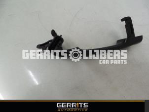 Gebruikte Handgreep Renault Grand Scénic III (JZ) Prijs € 28,60 Margeregeling aangeboden door Gerrits Automotive BV