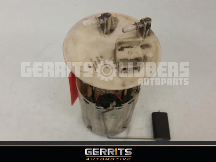 Gebruikte Tank element Pomp Fiat Punto II (188) 1.9 JTD 80 ELX 3-Drs. Prijs € 28,60 Margeregeling aangeboden door Gerrits Automotive BV