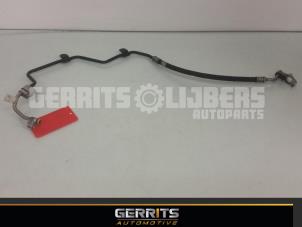 Gebruikte Airco Leiding Volkswagen Crafter 2.5 TDI 30/32/35/46/50 Prijs € 29,70 Margeregeling aangeboden door Gerrits Automotive BV