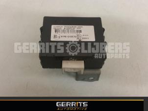 Gebruikte Boordcomputer Toyota Avensis Verso (M20) 2.0 16V VVT-i D-4 Prijs € 21,98 Margeregeling aangeboden door Gerrits Automotive BV