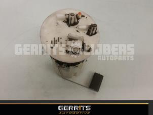 Gebruikte Brandstofpomp Elektrisch Fiat Punto II (188) 1.9 JTD 80 ELX 3-Drs. Prijs € 28,60 Margeregeling aangeboden door Gerrits Automotive BV