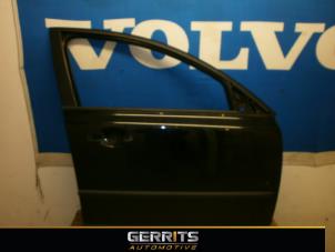 Gebruikte Portier 4Deurs rechts-voor Volvo V50 (MW) 2.4 20V Prijs € 82,50 Margeregeling aangeboden door Gerrits Automotive