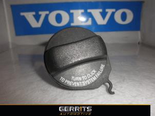 Gebruikte Tankdop Volvo V70 (SW) 2.4 D5 20V Prijs € 21,98 Margeregeling aangeboden door Gerrits Automotive