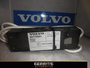 Gebruikte Radio Diversen Volvo V70 (SW) 2.4 D5 20V Prijs € 28,60 Margeregeling aangeboden door Gerrits Automotive