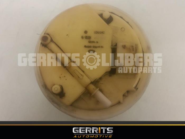 Gebruikte Tank element Pomp Alfa Romeo 147 (937) 1.6 Twin Spark 16V Prijs € 28,60 Margeregeling aangeboden door Gerrits Automotive BV