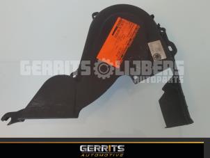 Gebruikte Distributiedeksel Peugeot 807 2.2 HDiF 16V Prijs € 21,98 Margeregeling aangeboden door Gerrits Automotive BV