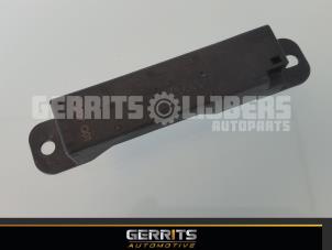 Gebruikte Antenne (diversen) Mercedes C (W205) C-63 AMG S,Edition 1 4.0 V8 Biturbo Prijs € 21,98 Margeregeling aangeboden door Gerrits Automotive BV