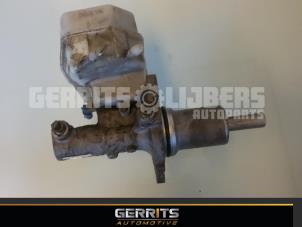 Gebruikte Hoofdremcilinder Volkswagen Crafter 2.5 TDI 30/35/50 Prijs € 21,98 Margeregeling aangeboden door Gerrits Automotive BV