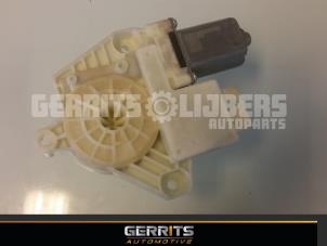 Gebruikte Motor electrisch raam Volkswagen Golf VII (AUA) 2.0 GTI 16V Performance Package Prijs € 21,98 Margeregeling aangeboden door Gerrits Automotive BV