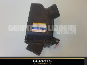 Gebruikte Luchtfilterhuis Hyundai Tucson (JM) 2.0 CRDi VGT 16V 4x2 Prijs € 34,99 Margeregeling aangeboden door Gerrits Automotive BV