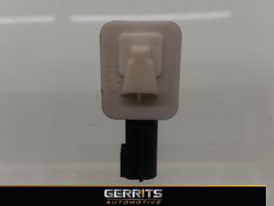 Gebruikte Airbag Sensor Opel Astra K Sports Tourer 1.6 CDTI 110 16V Prijs € 48,40 Margeregeling aangeboden door Gerrits Automotive BV