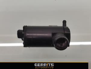 Gebruikte Ruitensproeierpomp achter Chevrolet Matiz 1.0 LPG Prijs € 21,98 Margeregeling aangeboden door Gerrits Automotive BV
