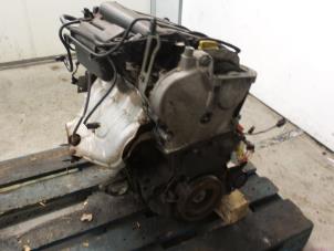 Gebruikte Motor Renault Scénic II (JM) 1.6 16V Prijs € 350,00 Margeregeling aangeboden door Autodemontage van de Laar