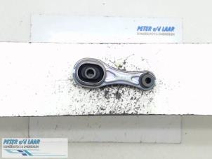 Gebruikte Motorsteun Renault Twingo III (AH) 0.9 GT TCE 110 12V Prijs € 25,00 Margeregeling aangeboden door Autodemontage van de Laar