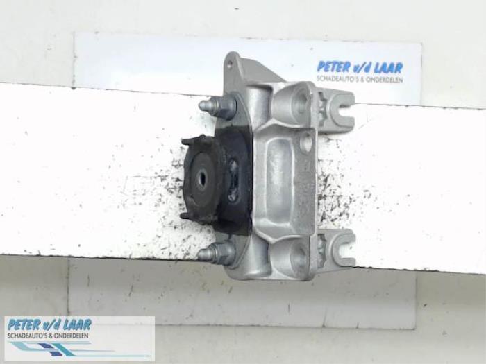 Gebruikte Motorrubber Renault Twingo III (AH) 1.0 SCe 70 12V Prijs € 50,00 Margeregeling aangeboden door Autodemontage van de Laar