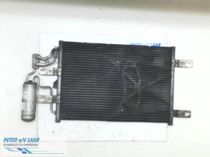Gebruikte Radiateur Airco Opel Meriva (A) 1.7 CDTI 16V Prijs € 70,00 Margeregeling aangeboden door Autodemontage van de Laar