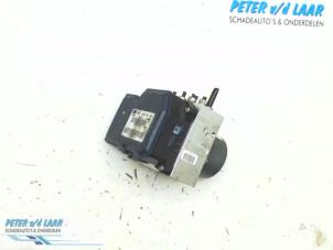 Gebruikte ABS Pomp Ford Mondeo IV Wagon 2.0 TDCi 115 16V Prijs € 160,00 Margeregeling aangeboden door Autodemontage van de Laar