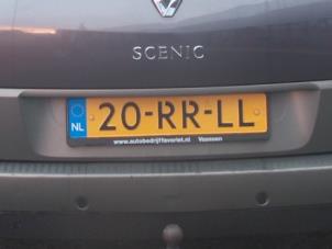 Gebruikte Achterbumper Renault Grand Scénic II (JM) 1.9 dCi 120 Prijs € 150,00 Margeregeling aangeboden door Autodemontage van de Laar