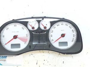 Gebruikte Kilometerteller KM Peugeot 307 SW (3H) 1.6 HDiF 110 16V Prijs € 80,00 Margeregeling aangeboden door Autodemontage van de Laar