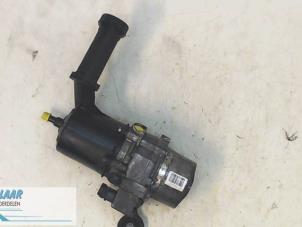 Gebruikte Pomp Servo Peugeot 307 SW (3H) 1.6 HDiF 110 16V Prijs € 180,00 Margeregeling aangeboden door Autodemontage van de Laar