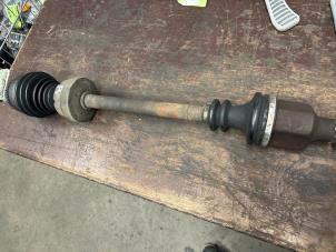 Gebruikte Cardanas rechts-voor (VWA) Renault Scénic I (JA) 1.6 16V Prijs € 50,00 Margeregeling aangeboden door Autodemontage van de Laar