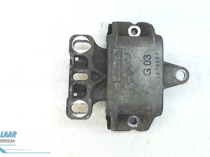 Gebruikte Motorrubber Audi A3 (8L1) Prijs € 35,00 Margeregeling aangeboden door Autodemontage van de Laar