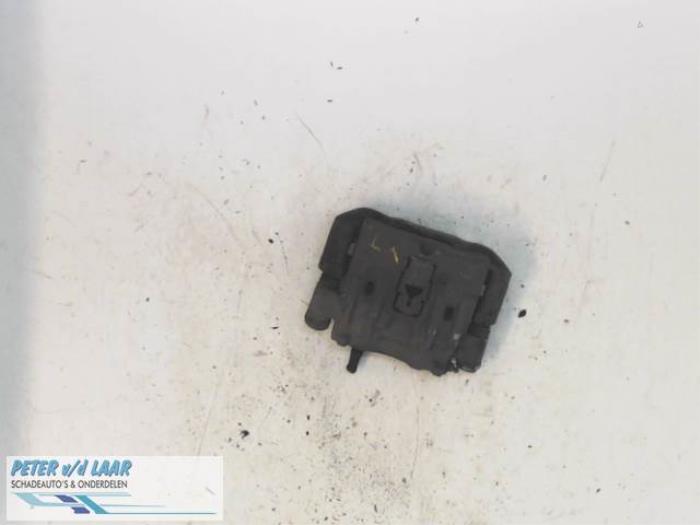 Gebruikte Handrem Mechaniek Iveco New Daily III 40C13 Prijs op aanvraag aangeboden door Autodemontage van de Laar