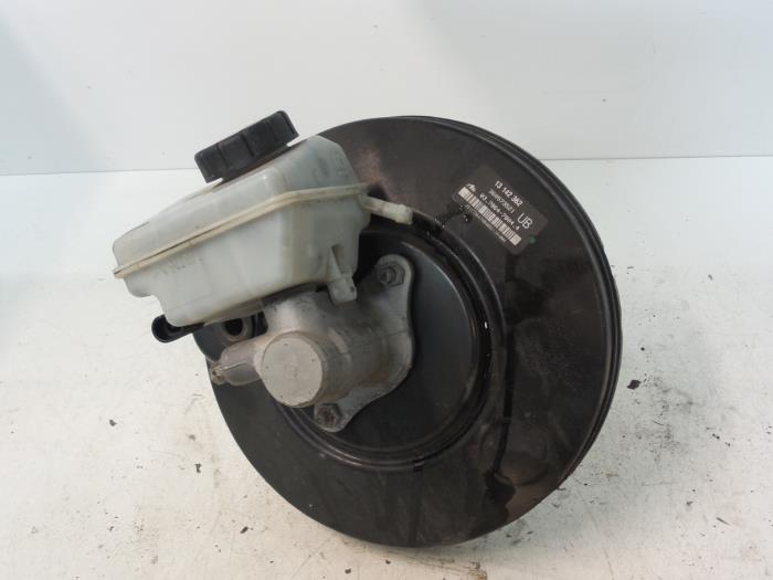 Gebruikte Rembol Opel Zafira Mk.II (M75) 1.7 CDTI 16V Prijs € 100,00 Margeregeling aangeboden door Autodemontage van de Laar