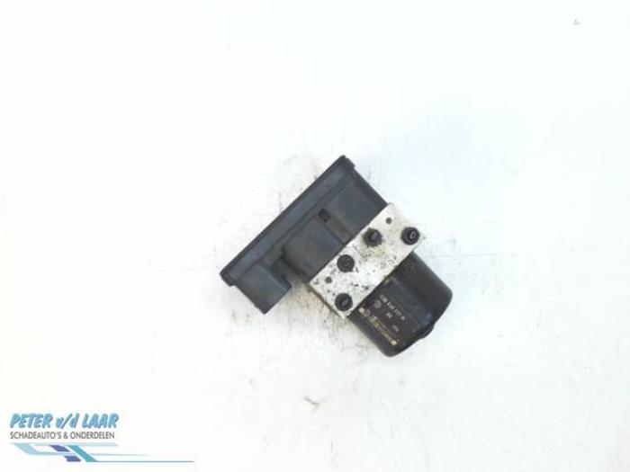 Gebruikte ABS Pomp Volkswagen Polo IV (9N1/2/3) Prijs € 120,00 Margeregeling aangeboden door Autodemontage van de Laar