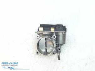 Gebruikte Gasklephuis Renault Megane IV (RFBB) 1.6 GT Energy TCe 205 EDC Prijs € 120,00 Margeregeling aangeboden door Autodemontage van de Laar