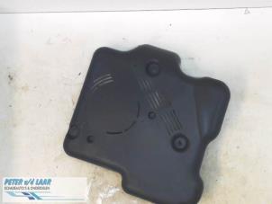 Gebruikte Beschermplaat bodem Renault Trafic (1FL/2FL/3FL/4FL) 1.6 dCi 125 Twin Turbo Prijs op aanvraag aangeboden door Autodemontage van de Laar