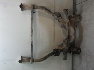Gebruikte Subframe Peugeot 407 SW (6E) 2.0 HDiF 16V Prijs € 150,00 Margeregeling aangeboden door Autodemontage van de Laar