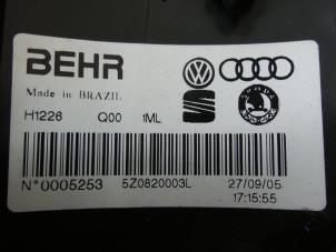 Gebruikte Chaufagebak Volkswagen Fox (5Z) 1.2 Prijs op aanvraag aangeboden door Autodemontage van de Laar