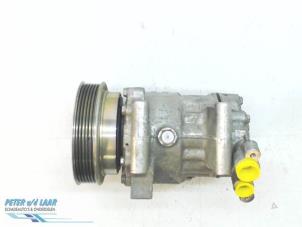 Gebruikte Aircopomp Renault Kangoo/Grand Kangoo (KW) Prijs € 180,00 Margeregeling aangeboden door Autodemontage van de Laar