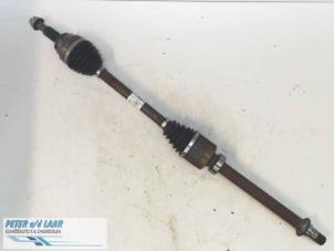 Gebruikte Steekas rechts-voor Renault Scénic IV (RFAJ) 1.5 Energy dCi 110 Prijs € 150,00 Margeregeling aangeboden door Autodemontage van de Laar