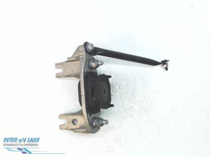 Gebruikte Motorrubber Smart Forfour (453) 1.0 12V Prijs € 50,00 Margeregeling aangeboden door Autodemontage van de Laar