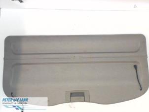 Gebruikte Hoedenplank Renault Scénic II (JM) 1.6 16V Prijs € 60,00 Margeregeling aangeboden door Autodemontage van de Laar