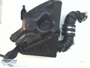 Gebruikte Luchtfilterhuis Smart Forfour (453) 0.9 TCE 12V Prijs € 90,00 Margeregeling aangeboden door Autodemontage van de Laar